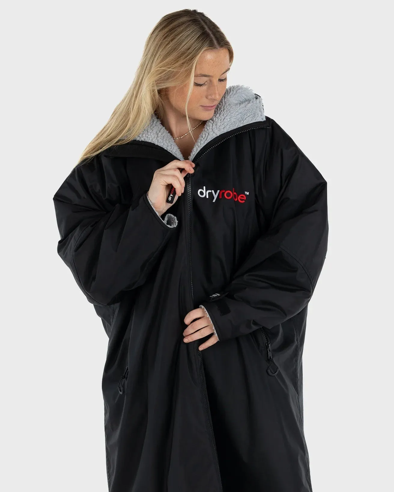 Advance Long Sleeved in Black & Grey