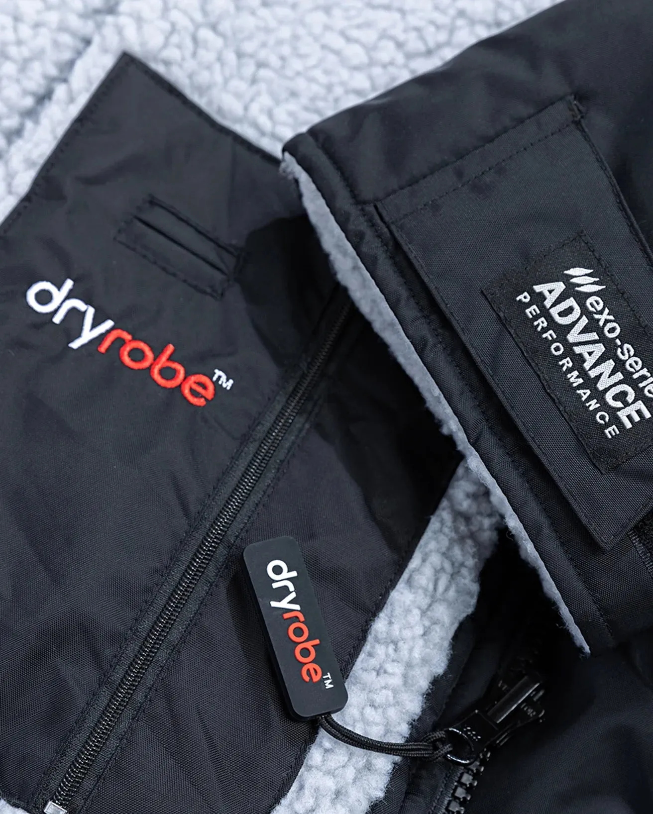 Advance Long Sleeved in Black & Grey
