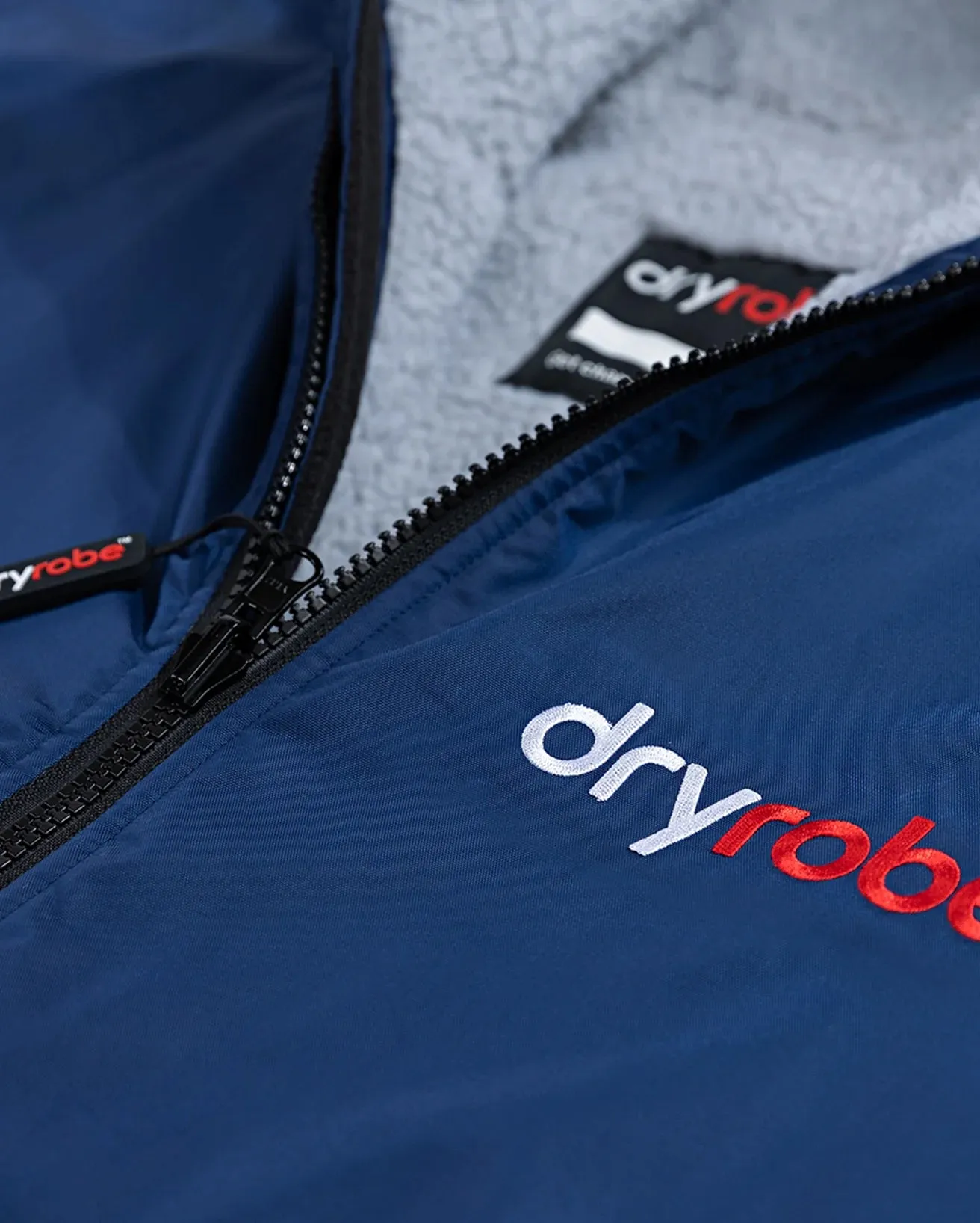 Advance Long Sleeved in Navy & Grey