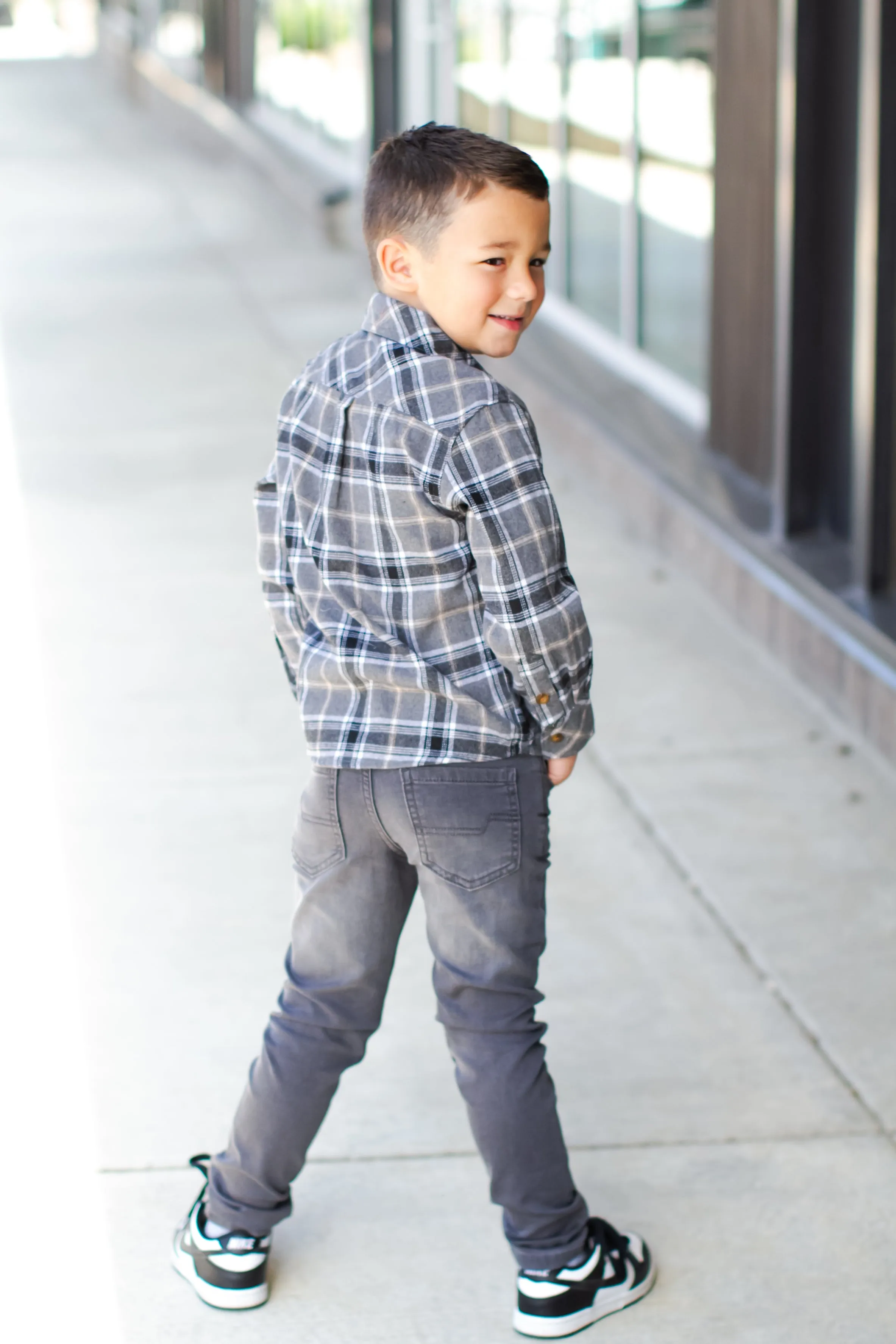 Appaman - Boys Flannel Shirt in Greige Plaid (5)