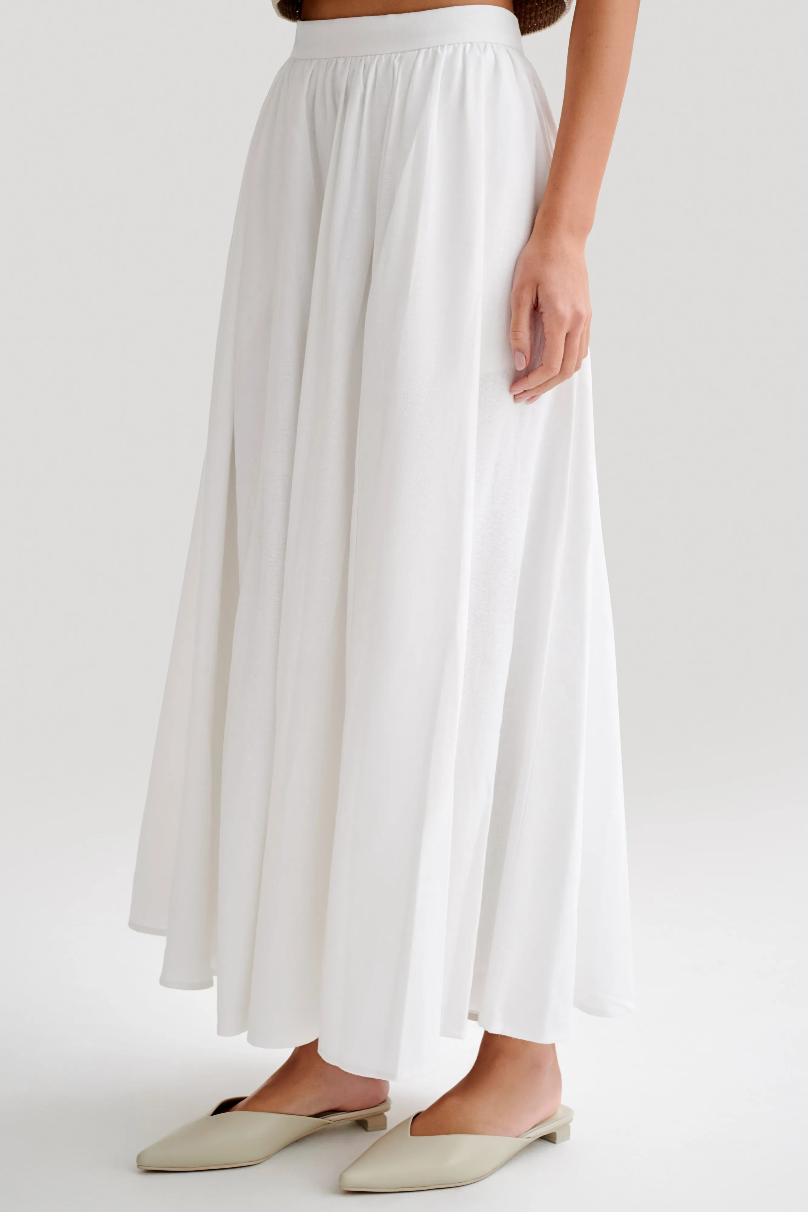 Clarence Linen A-Line Maxi Skirt - White