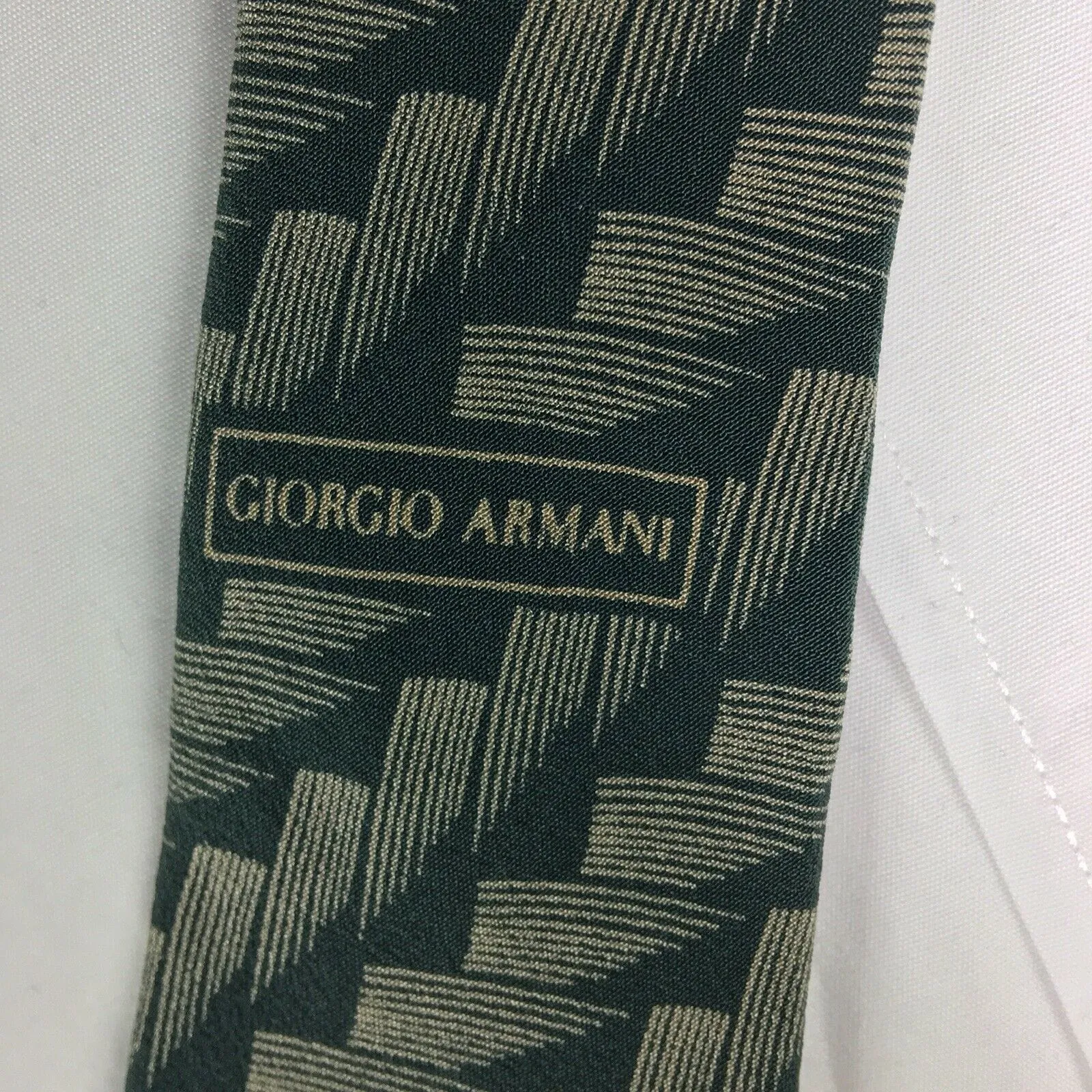 GIORGIO ARMANI Mens Cravatte Green Brushstroke Print 100% Italian Silk Neck Tie 56”