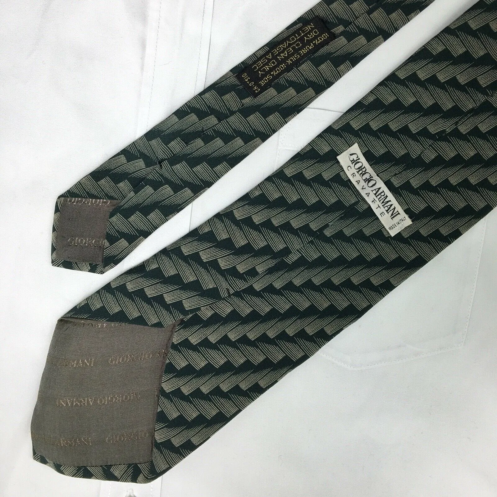 GIORGIO ARMANI Mens Cravatte Green Brushstroke Print 100% Italian Silk Neck Tie 56”