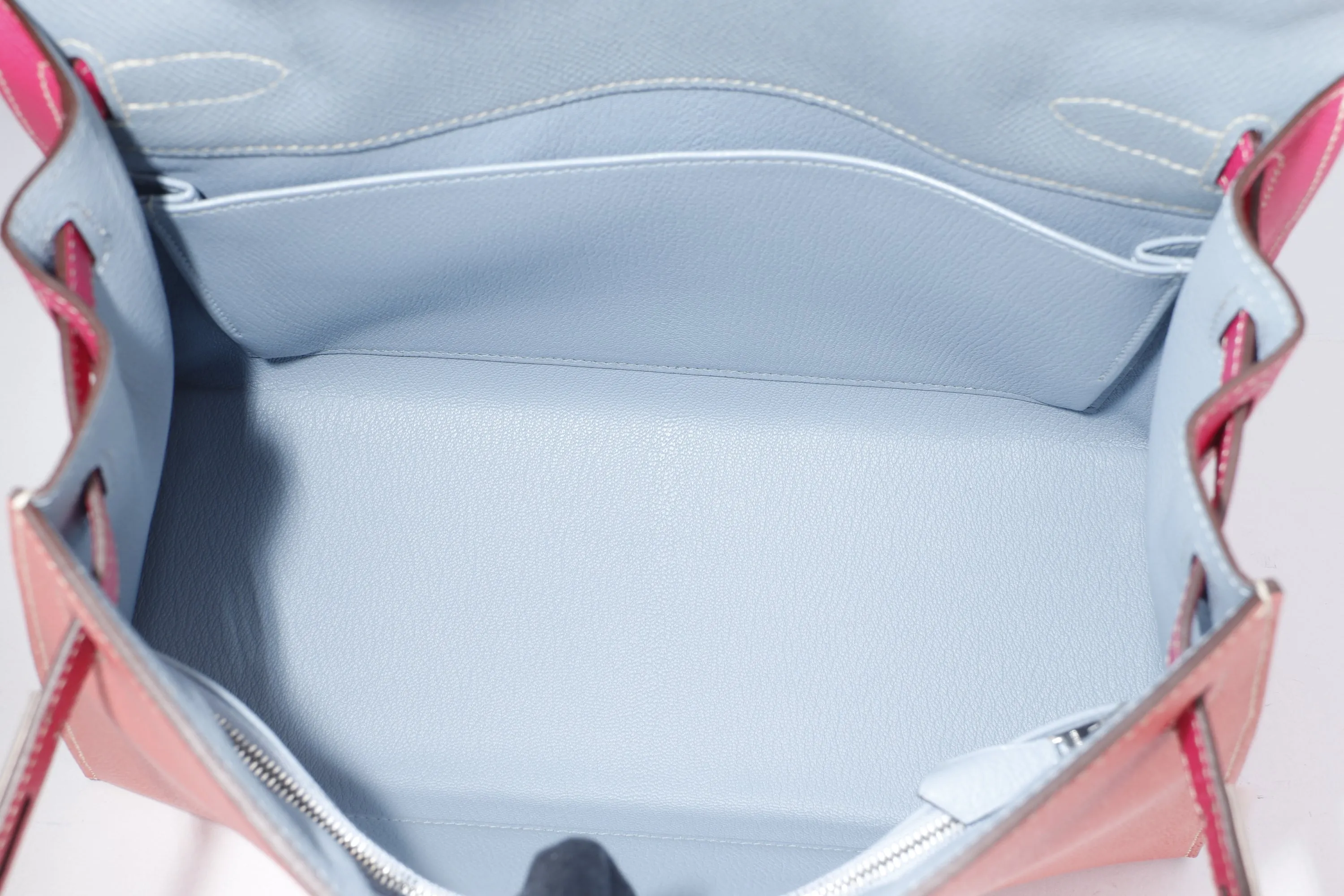 HERMES KELLY 28CM HSS SELLIER (STAMP T (2015)) TRI-COLOR FLAMINGO, ROSE TYRIEN & BLUE GLACIER, BRUSHED SILVER HARDWARE,  WITH KEYS, LOCK, STRAP, RAINCOAT & DUST COVER