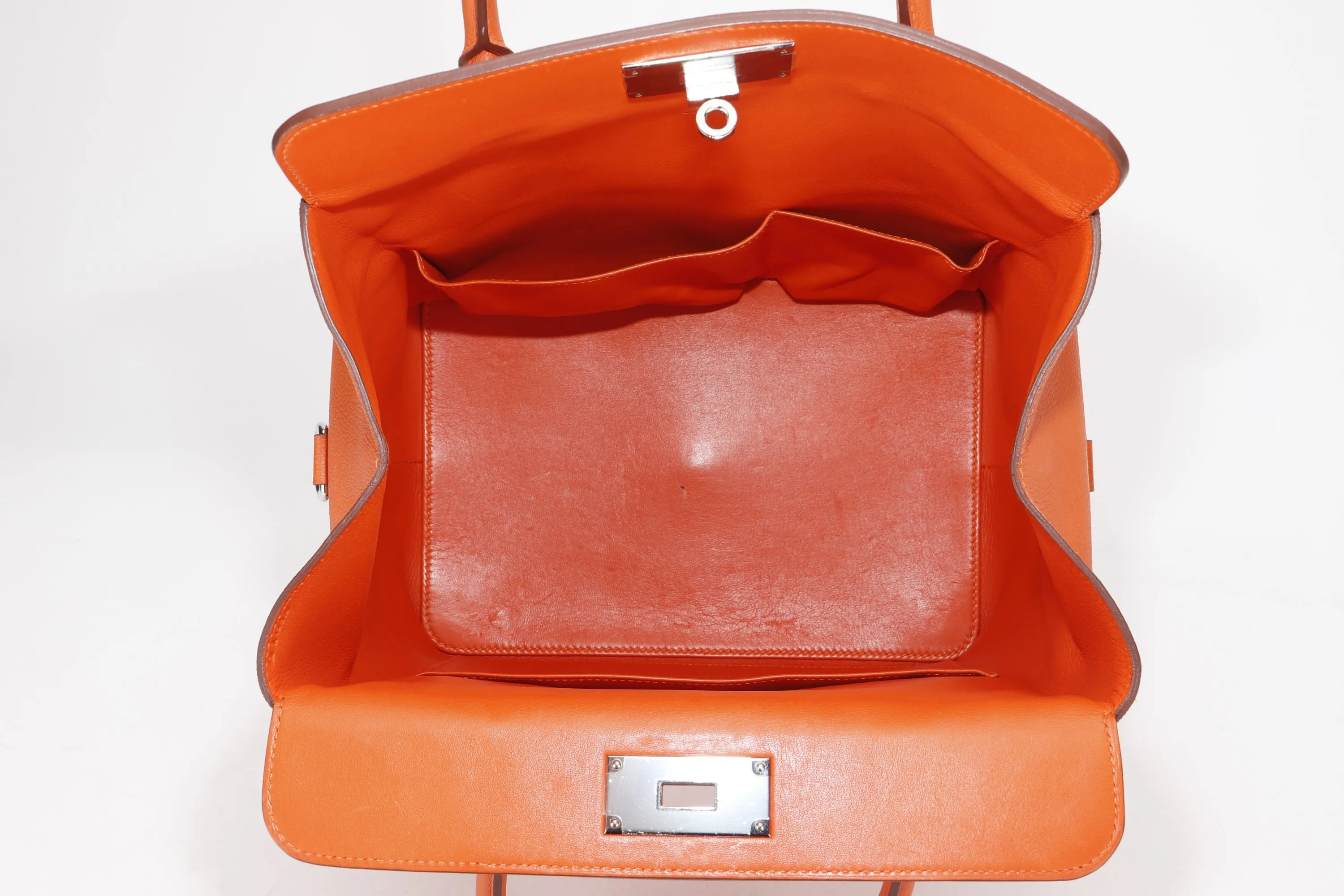 HERMES TOOLBOX 26 (STAMP Q) FEU EVERCOLOR LEATHER SILVER HARDWARE, WITH STRAP, LOCK, KEYS, RAINCOAT, DUST COVER &  BOX