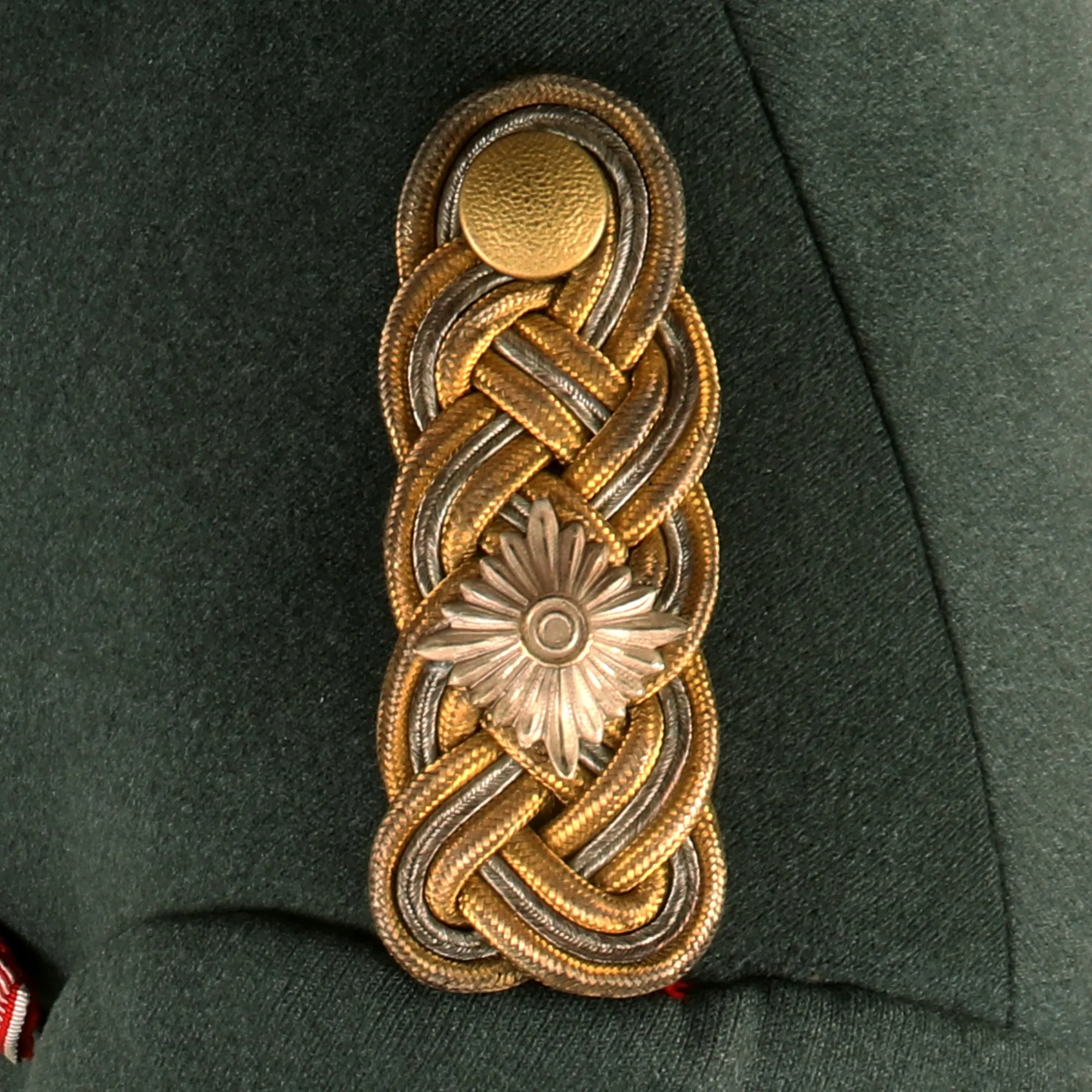 Original German WWII III Army Corps General der Kavallerie Baron Franz von Dalwigk of Lichtenfels Uniform Set - Formerly Part of the A.A.F. Tank Museum