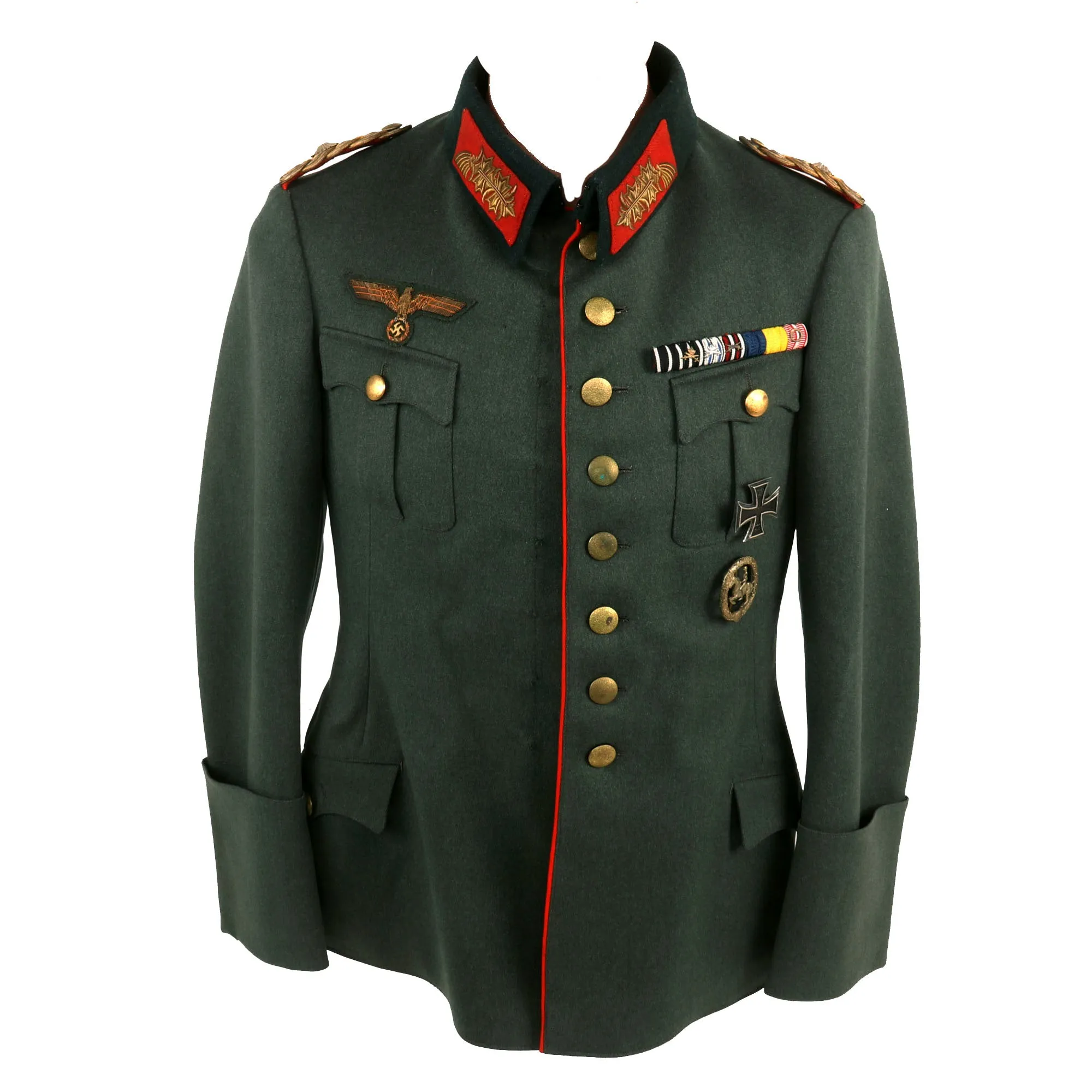 Original German WWII III Army Corps General der Kavallerie Baron Franz von Dalwigk of Lichtenfels Uniform Set - Formerly Part of the A.A.F. Tank Museum