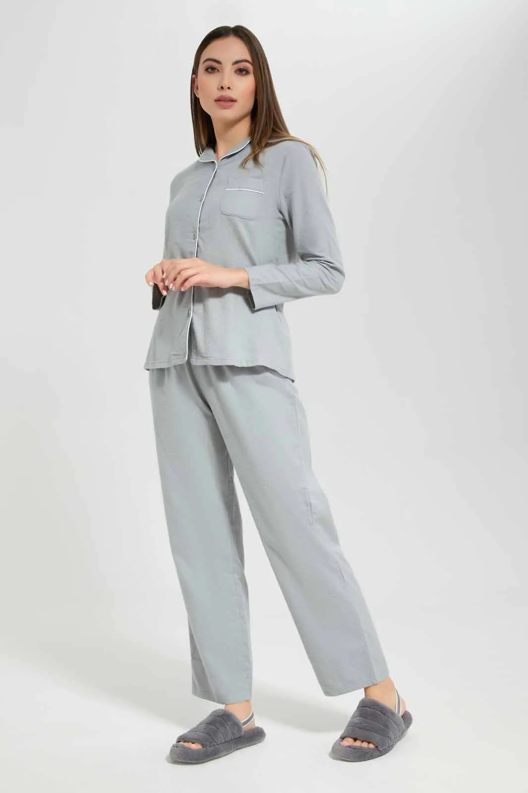 Women Grey Cotton Flannel Pyjama Set (2 Piece)